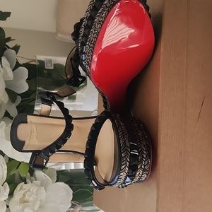 Christian louboutin wedges